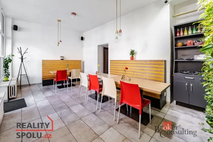 Prodej restaurace, České Budějovice - České Budějovice 7, Lidická tř., 200 m2