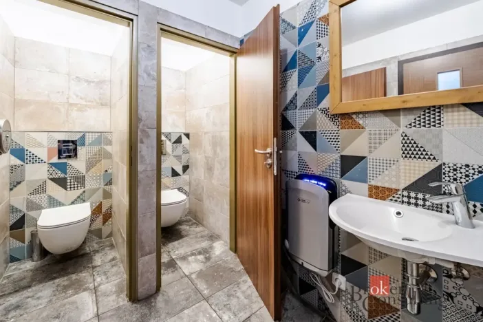 Prodej činžovního domu, České Budějovice - České Budějovice 7, Lidická tř., 200 m2