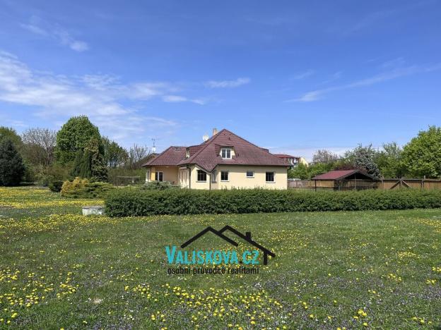 Prodej rodinného domu, Kroměříž, 340 m2