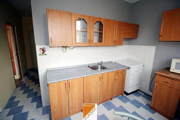 Prodej bytu 2+1, Kadaň, Bystřická, 53 m2