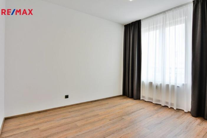 Pronájem bytu 4+kk, Praha - Záběhlice, Mattioliho, 126 m2