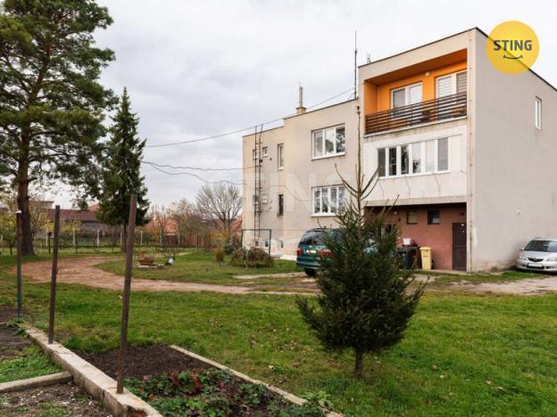 Prodej bytu 3+1, Suchohrdly u Miroslavi, 90 m2