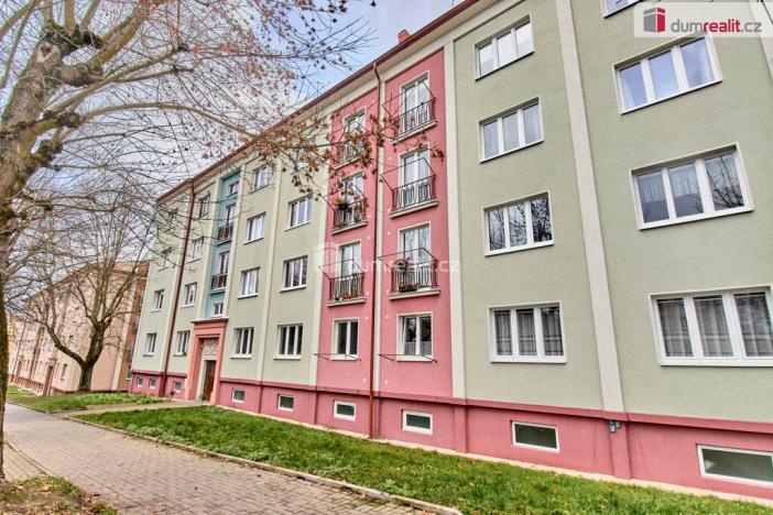 Prodej bytu 2+1, Ostrov, Mánesova, 69 m2