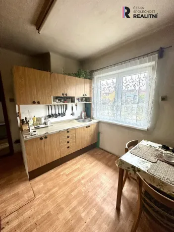 Prodej rodinného domu, Dasnice, 150 m2