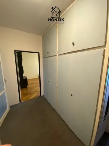 Prodej bytu 3+1, Praha - Vokovice, Evropská, 70 m2