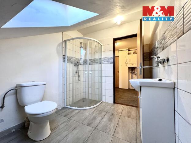 Prodej bytu 1+kk, Krnov - Pod Bezručovým vrchem, Albrechtická, 47 m2