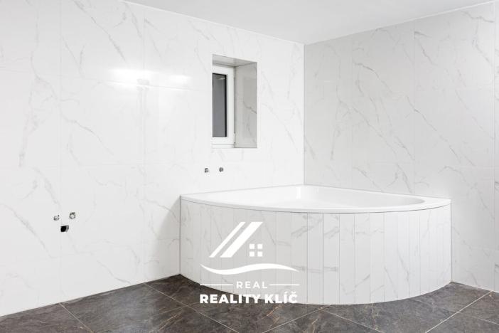 Prodej bytu 3+1, Český Těšín, Ropická, 98 m2