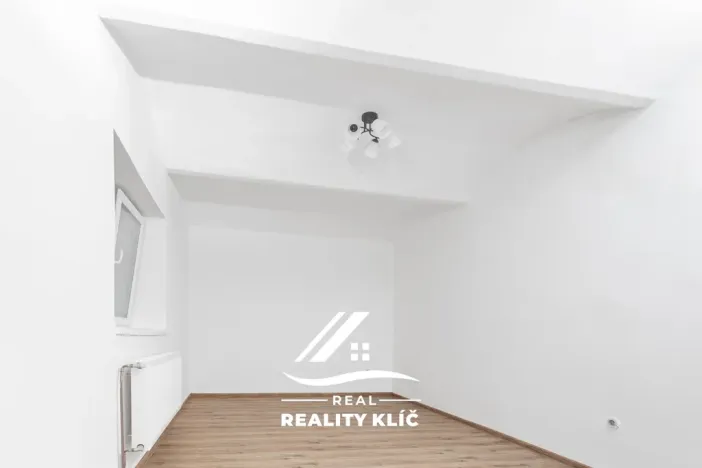 Prodej bytu 3+1, Český Těšín, Ropická, 98 m2