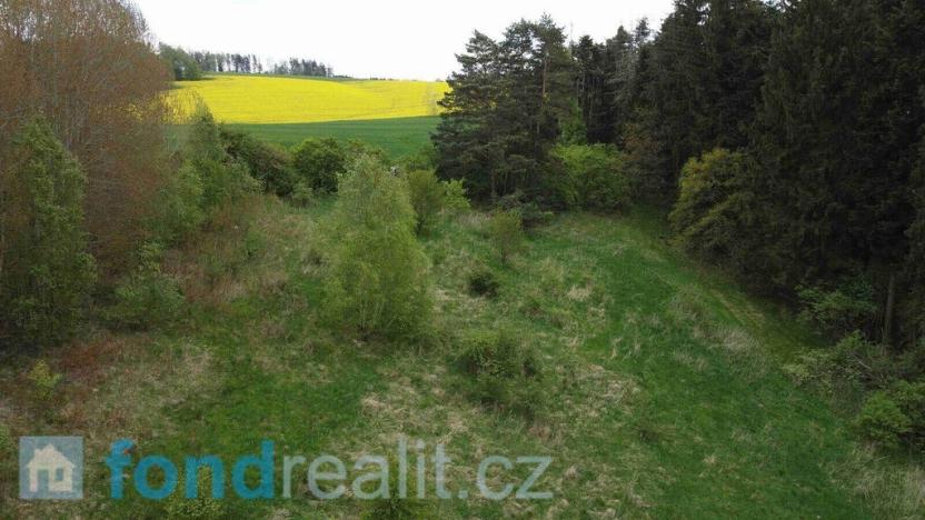 Prodej pole, Křenov, 16180 m2