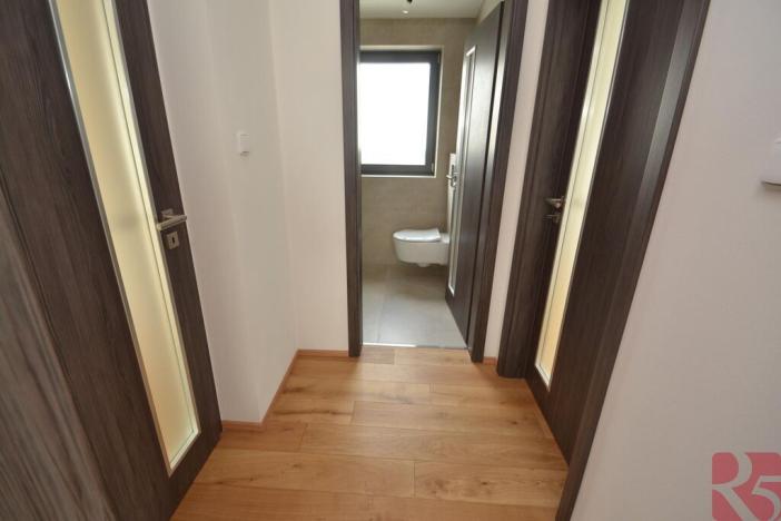 Prodej bytu 3+kk, Praha - Lhotka, Slepá I, 74 m2