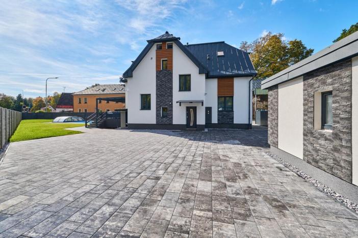 Prodej bytu 3+1, Trutnov - Horní Staré Město, Horská, 125 m2