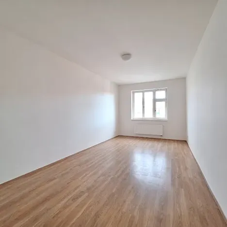 Pronájem bytu 2+kk, Praha - Vršovice, Rybalkova, 45 m2