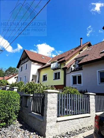 Pronájem bytu 3+1, Ostrava, V Zahradách, 97 m2