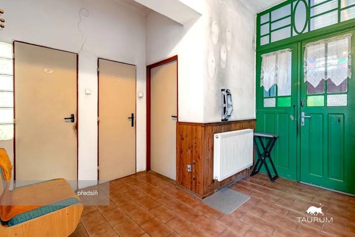 Prodej rodinného domu, Tlučná, Hlavní, 290 m2