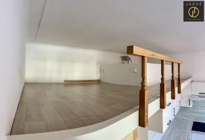 Pronájem bytu 1+kk, Praha - Michle, Magistrů, 22 m2