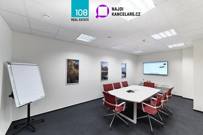 Pronájem kanceláře, Praha - Holešovice, Dělnická, 1500 m2