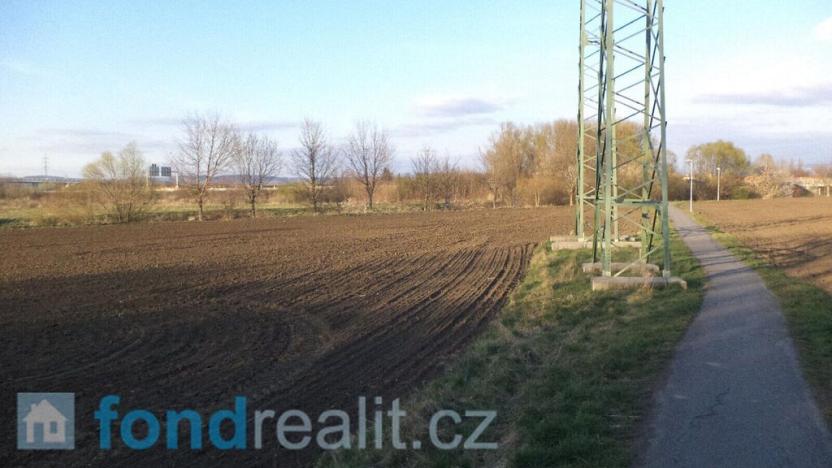 Prodej pole, Hulín, 3481 m2