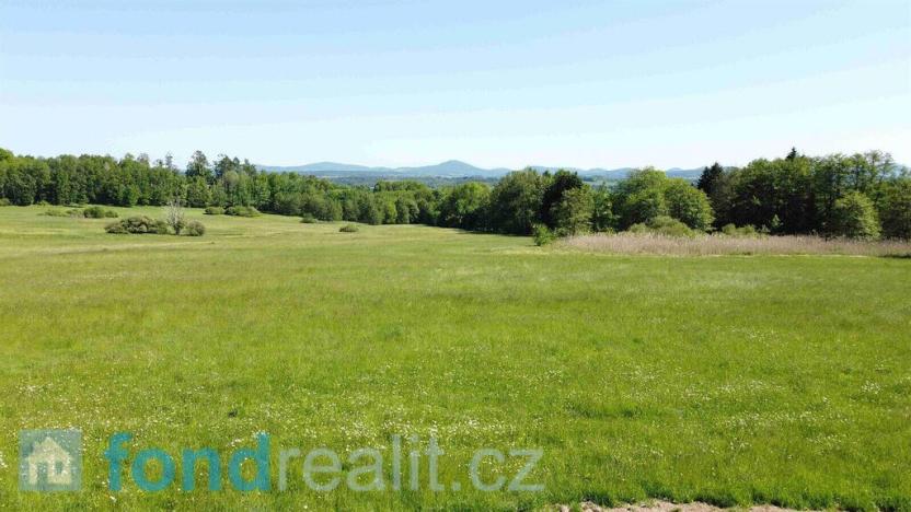 Prodej pole, Staré Křečany, 50580 m2