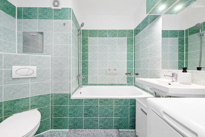 Prodej bytu 2+kk, Praha - Újezd nad Lesy, Malotická, 43 m2