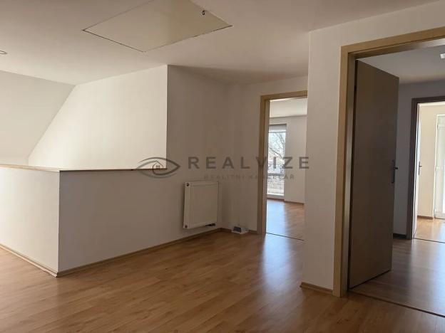 Pronájem bytu 3+1, České Budějovice, Jubilejní, 138 m2