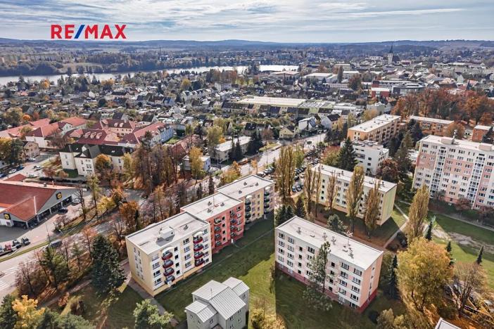 Prodej bytu 3+1, Jindřichův Hradec, sídliště U Nádraží, 77 m2