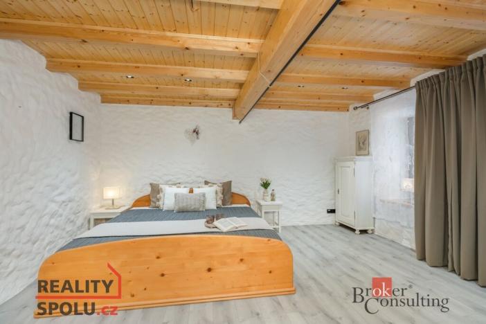 Prodej rodinného domu, Zlatá Olešnice, 197 m2