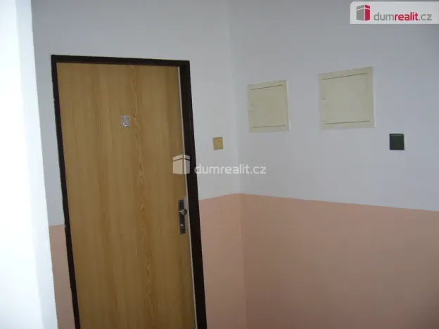 Pronájem bytu 1+1, Děčín - Děčín III-Staré Město, Litoměřická, 35 m2