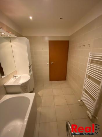 Pronájem bytu 2+kk, Brno - Královo Pole, Purkyňova, 66 m2