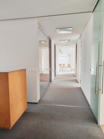 Pronájem kanceláře, České Budějovice - České Budějovice 3, Pražská tř., 258 m2