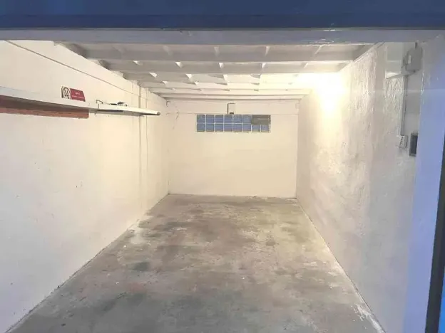 Pronájem garáže, Brno, Cornovova, 18 m2