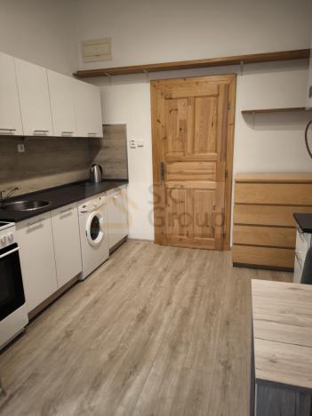 Pronájem atypického bytu, Karlovy Vary - Rybáře, Sokolovská, 45 m2