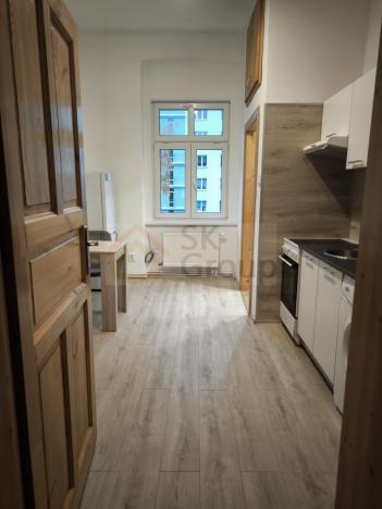Pronájem atypického bytu, Karlovy Vary - Rybáře, Sokolovská, 45 m2