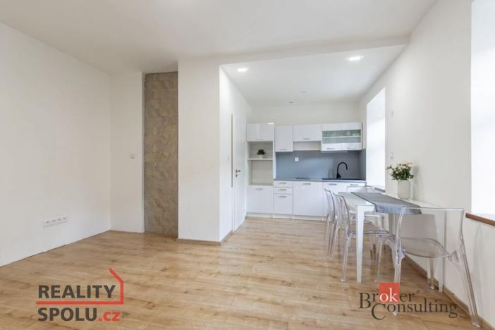 Prodej rodinného domu, Lomnice, Poštovská, 60 m2