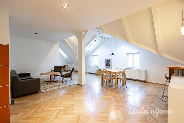 Pronájem bytu 3+kk, Praha - Staré Město, Valentinská, 114 m2