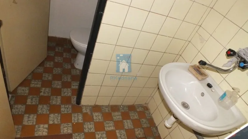 Pronájem obchodního prostoru, Plzeň, Karla Steinera, 18 m2