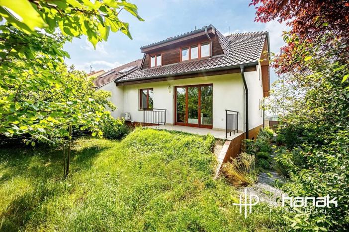 Prodej rodinného domu, Hněvotín, 240 m2