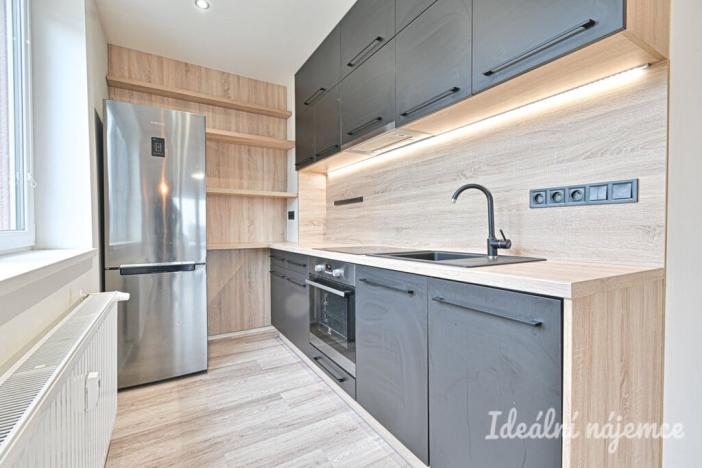 Pronájem bytu 2+kk, Brno, Kroftova, 63 m2