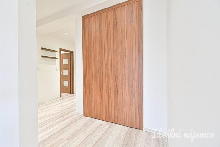 Pronájem bytu 2+kk, Brno, Kroftova, 63 m2