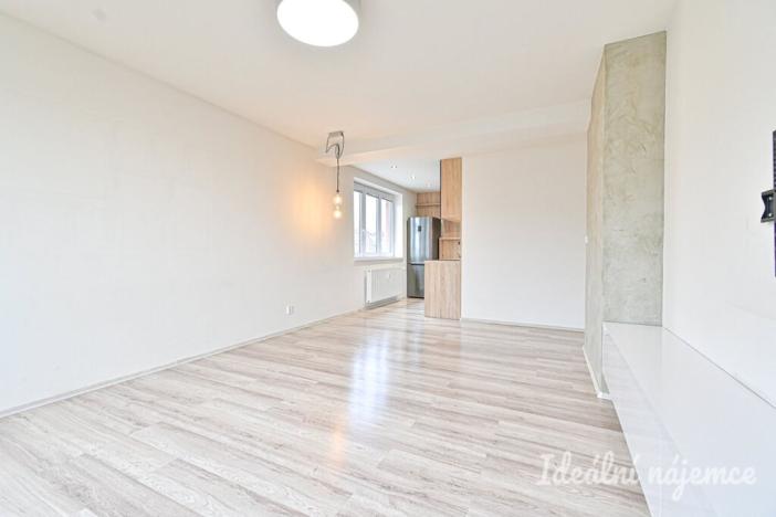 Pronájem bytu 2+kk, Brno, Kroftova, 63 m2