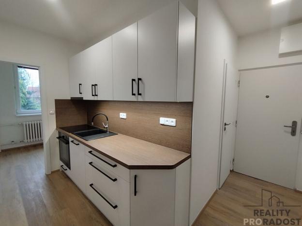 Pronájem bytu 2+kk, Holešov, Hanácká, 38 m2