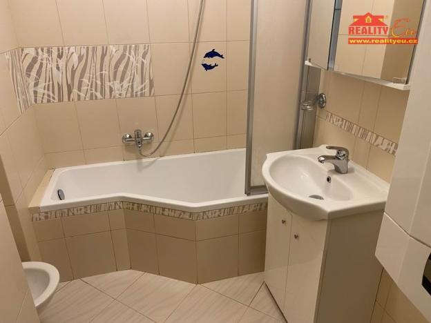 Prodej bytu 3+1, Nové Město nad Metují - Krčín, U Zvonice, 72 m2