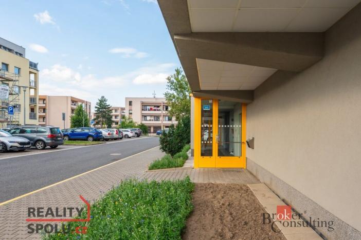 Pronájem bytu 2+kk, Pardubice - Trnová, Jana Hrubého, 56 m2