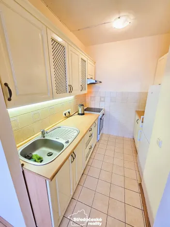 Pronájem bytu 2+kk, Praha - Háje, Mendelova, 42 m2