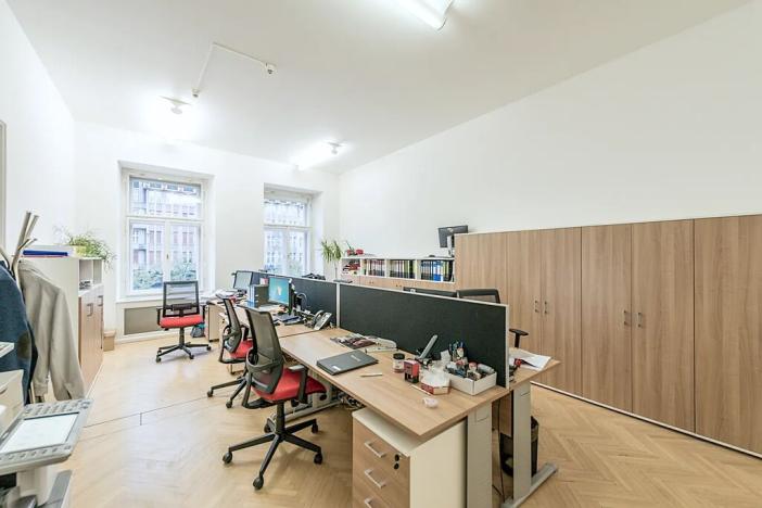 Pronájem kanceláře, Praha - Nové Město, Václavské náměstí, 600 m2