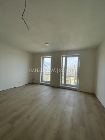 Pronájem bytu 1+kk, České Budějovice, Dobrovodská, 32 m2