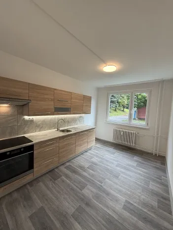 Pronájem bytu 3+1, Liberec, Seifertova, 80 m2