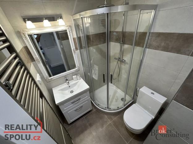 Prodej činžovního domu, Plzeň - Skvrňany, Na Pile, 469 m2