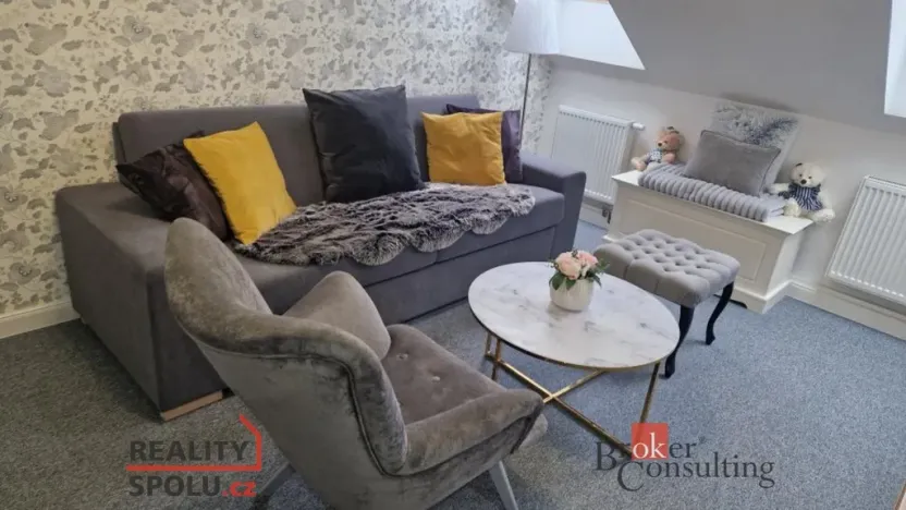 Prodej činžovního domu, Plzeň - Skvrňany, Na Pile, 469 m2