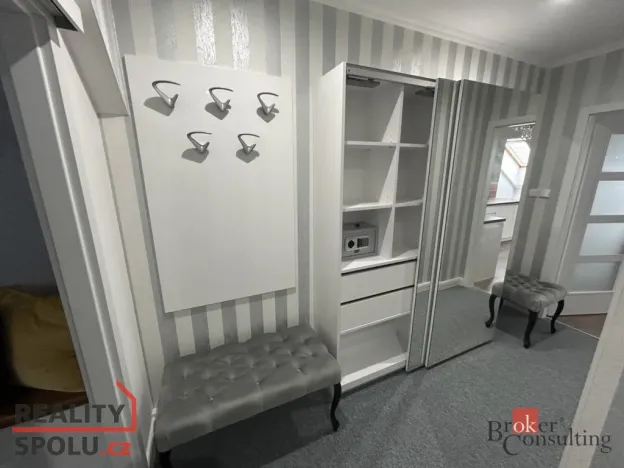 Prodej činžovního domu, Plzeň - Skvrňany, Na Pile, 469 m2