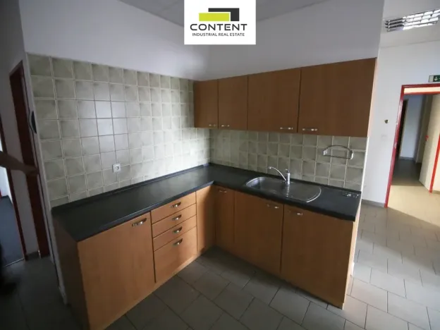 Pronájem skladu, Kutná Hora - Hlouška, Masarykova, 9008 m2